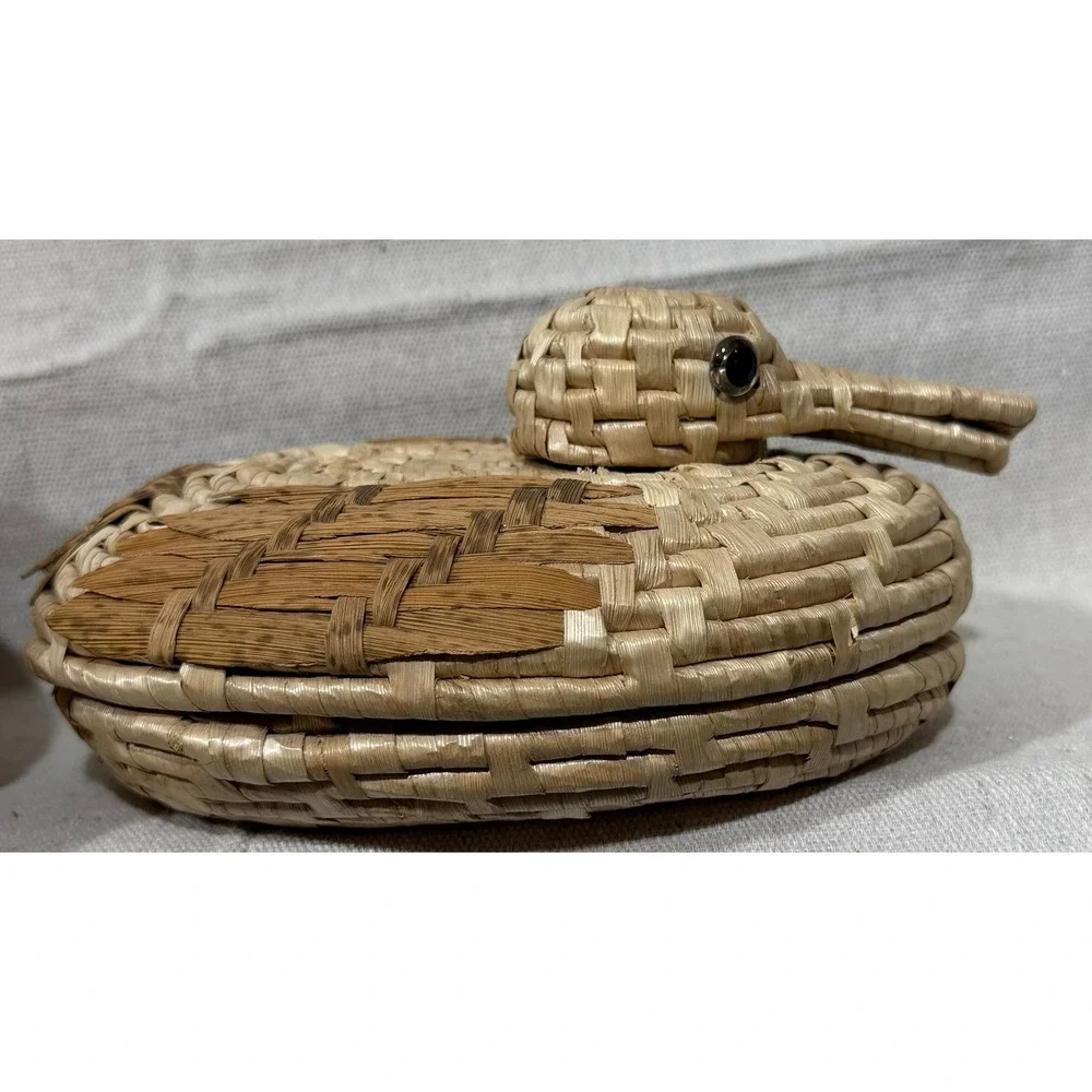 Vintage Woven Straw Duck Nesting Baskets Set of 2 Mallard Figurines with Lids